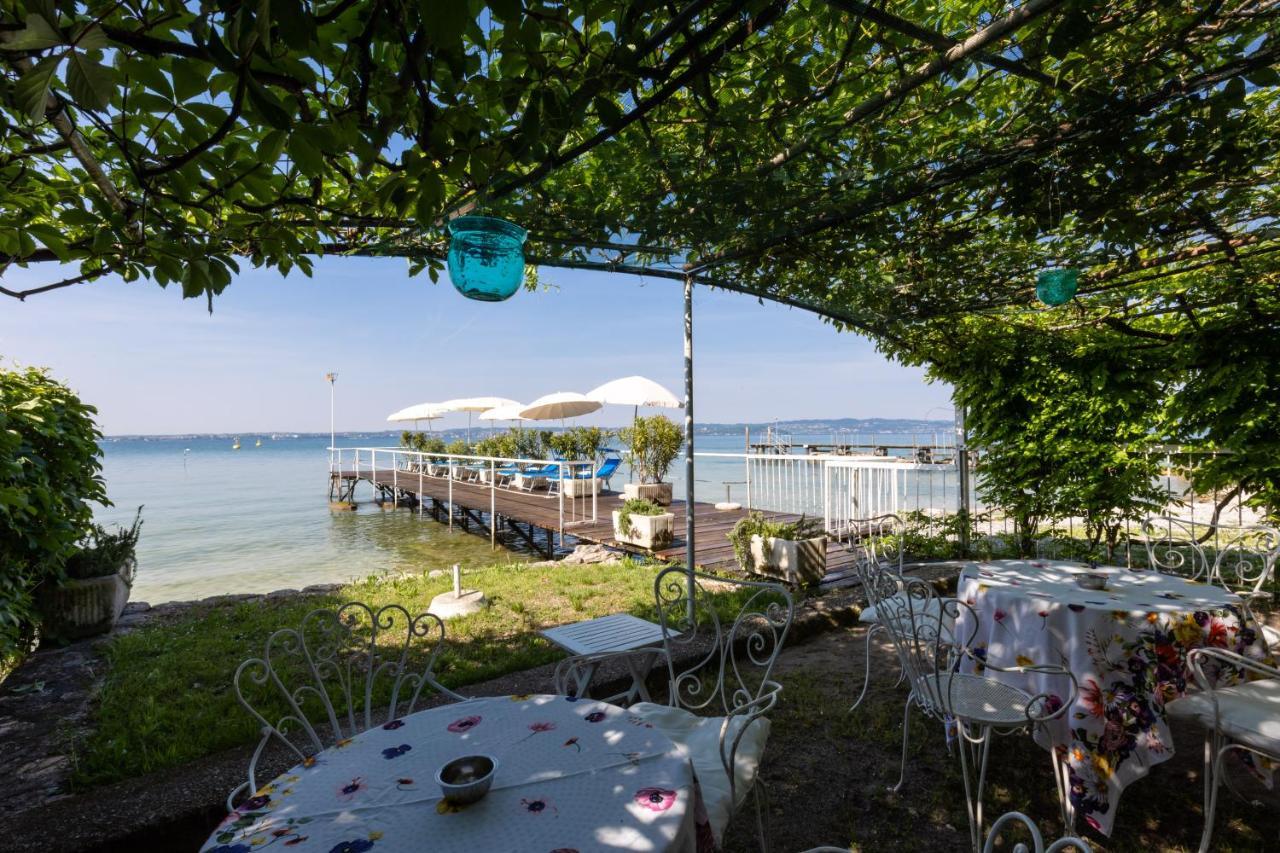 Hotel Serenella Sirmione Exterior photo